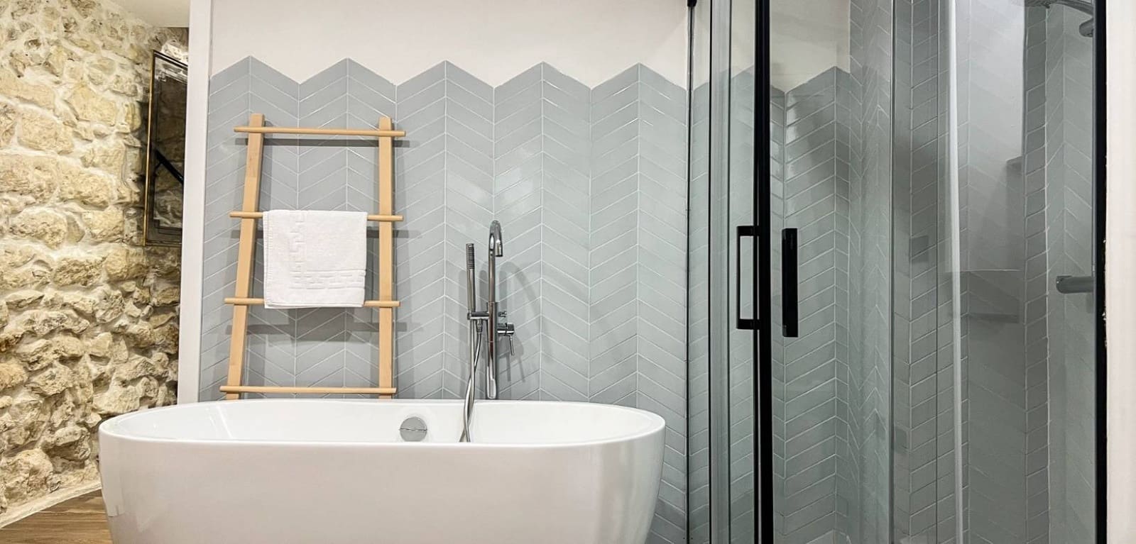 2 bedroom Apartment for sale in Alicante / Alacant city - € 550,000 (Ref: 9499933)