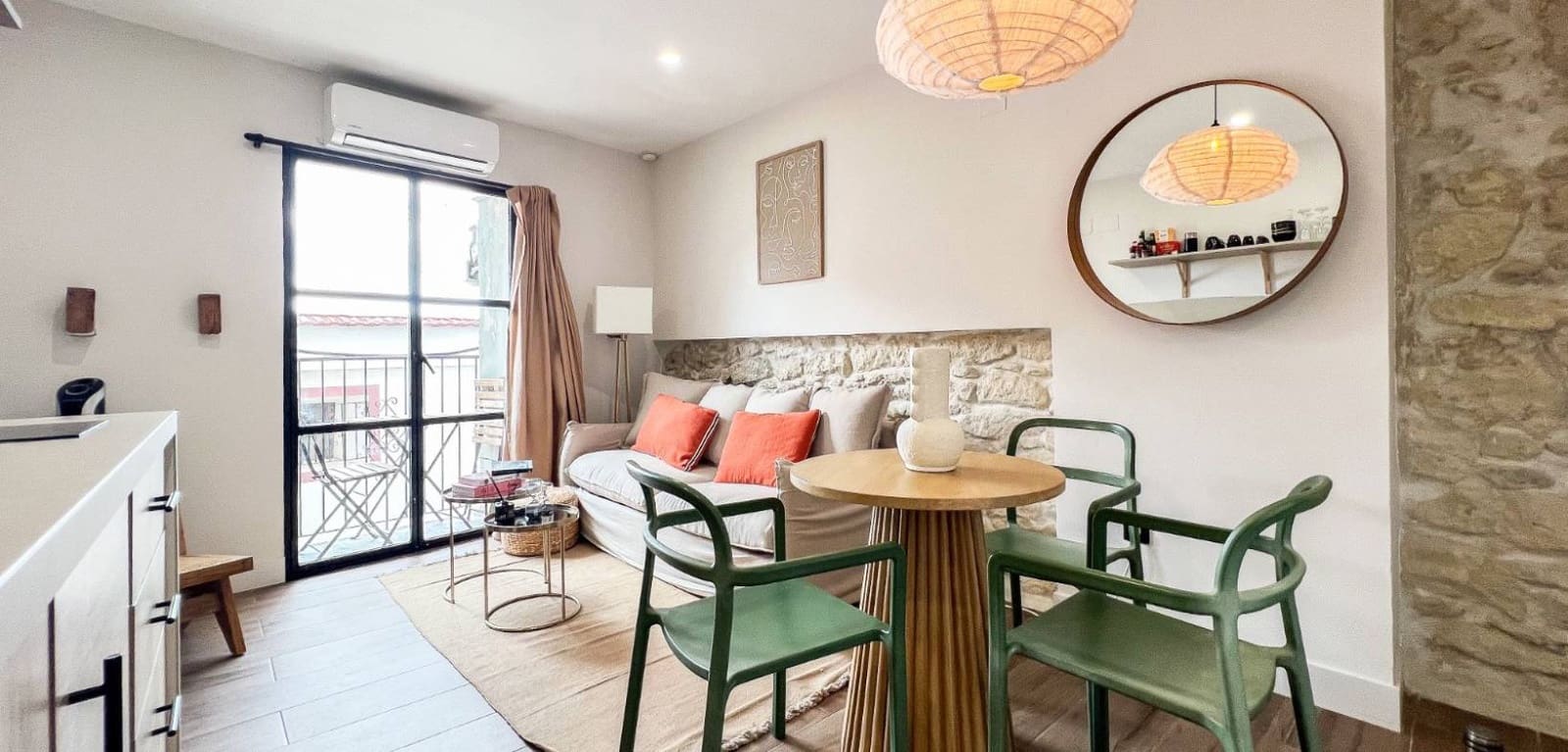 2 bedroom Apartment for sale in Alicante / Alacant city - € 550,000 (Ref: 9499933)