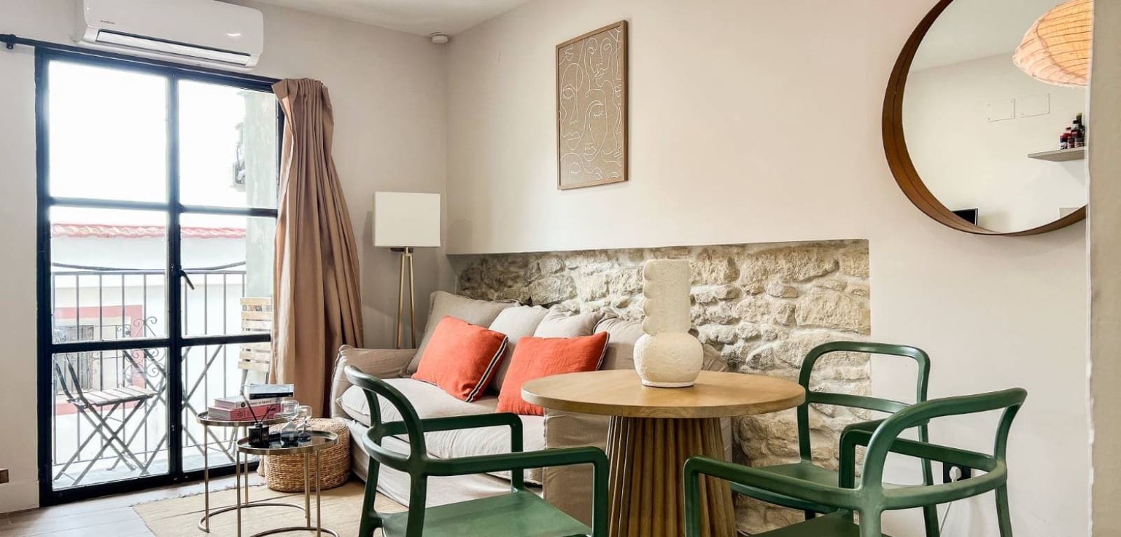 2 bedroom Apartment for sale in Alicante / Alacant city - € 550,000 (Ref: 9499933)