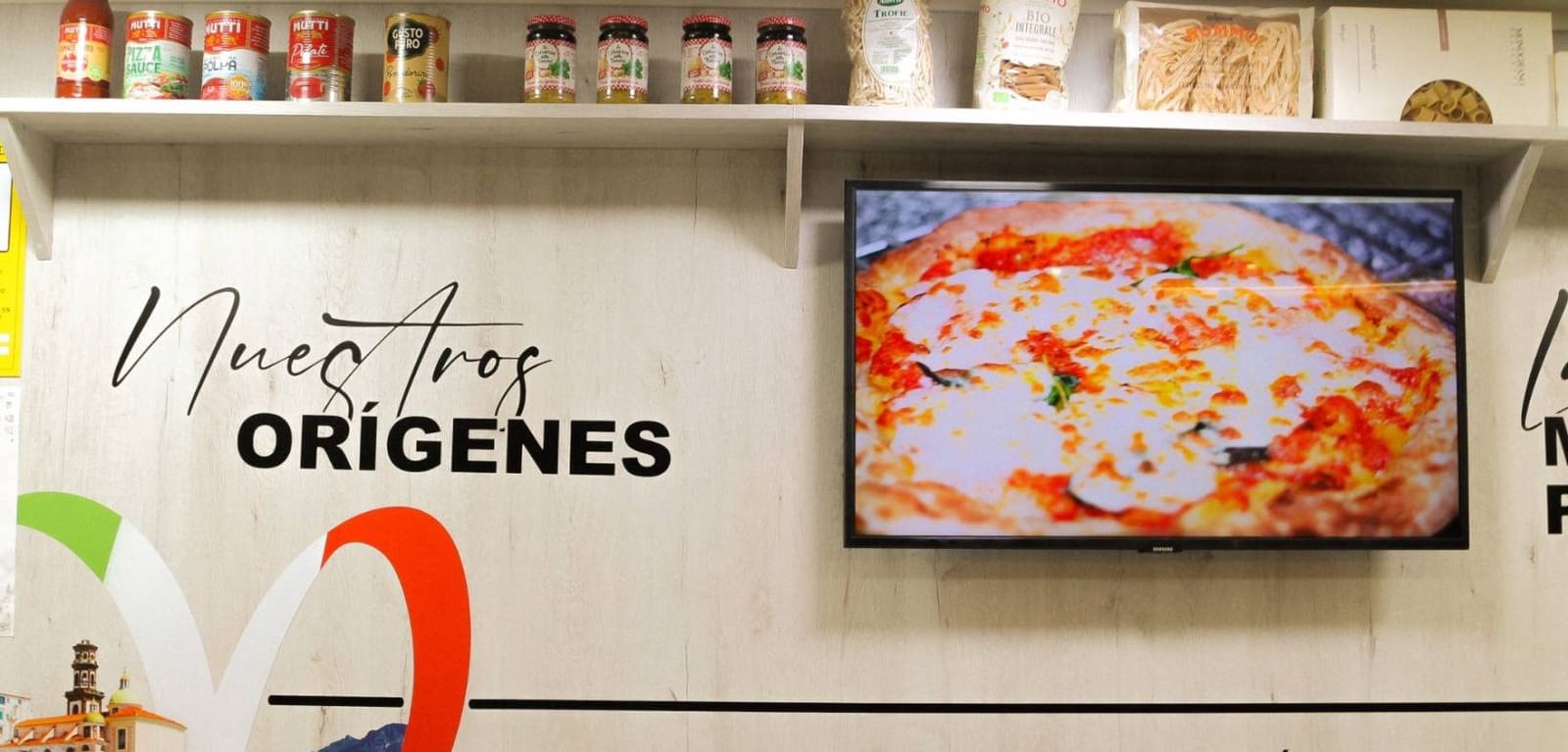 1 bedroom Commercial for sale in Alicante / Alacant city - € 295,000 (Ref: 9499935)