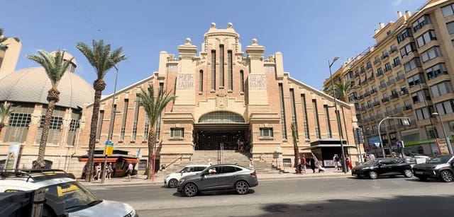 1 slaapkamer Commercieel te koop in Mercado, Alicante stad - € 295.000 (Ref: 9499935)
