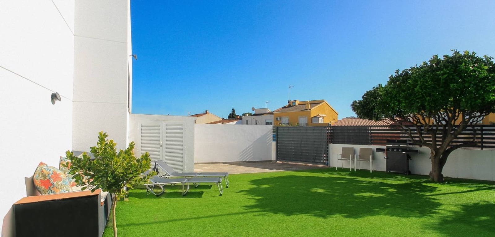 2 slaapkamer Huis te koop in Aguas Nuevas met zwembad - € 339.000 (Ref: 9583429)