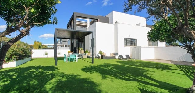 2 slaapkamer Huis te koop in Aguas Nuevas, Torrevieja met zwembad - € 339.000 (Ref: 9583429)