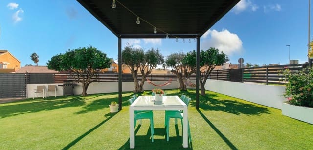 2 slaapkamer Huis te koop in Aguas Nuevas, Torrevieja met zwembad - € 339.000 (Ref: 9583429)