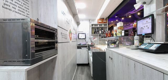 1 soveværelse Erhverv til salg i Mercado, Alicante by - € 295.000 (Ref: 9624097)