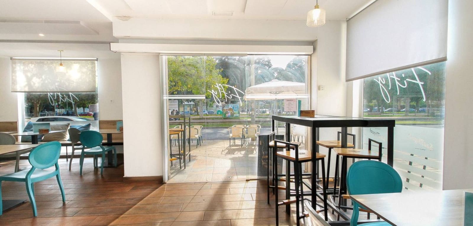 Local Comercial de 1 habitación en Playa de San Juan en venta - 65.000 € (Ref: 9720763)