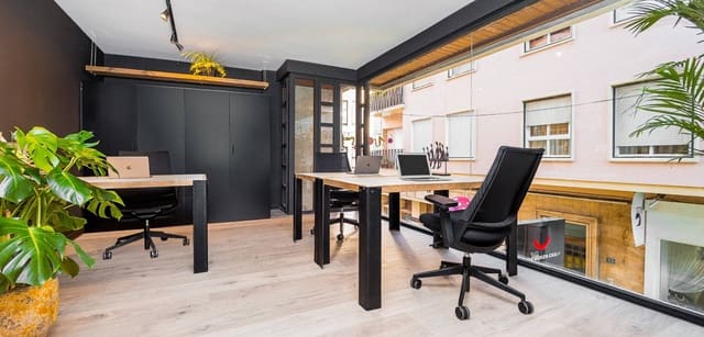 1 soveværelse Erhverv til salg i Barrio del Centro, Alicante by - € 399.000 (Ref: 9723561)