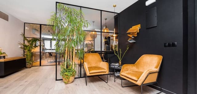 1 soveværelse Erhverv til salg i Barrio del Centro, Alicante by - € 399.000 (Ref: 9723561)