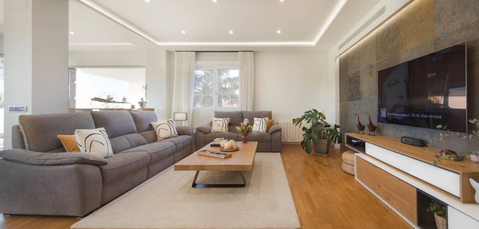 4 sypialnia Willa na sprzedaż w San Vicente / Sant Vicent del Raspeig z basenem garażem - 929 000 € (Ref: 9750946)