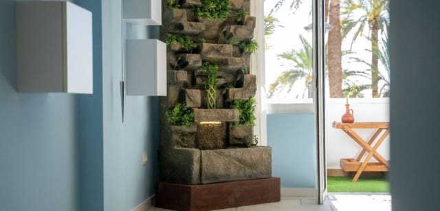 2 bedroom Apartment for sale in Barrio del Centro, Alicante / Alacant city - € 1,100,000 (Ref: 9772043)