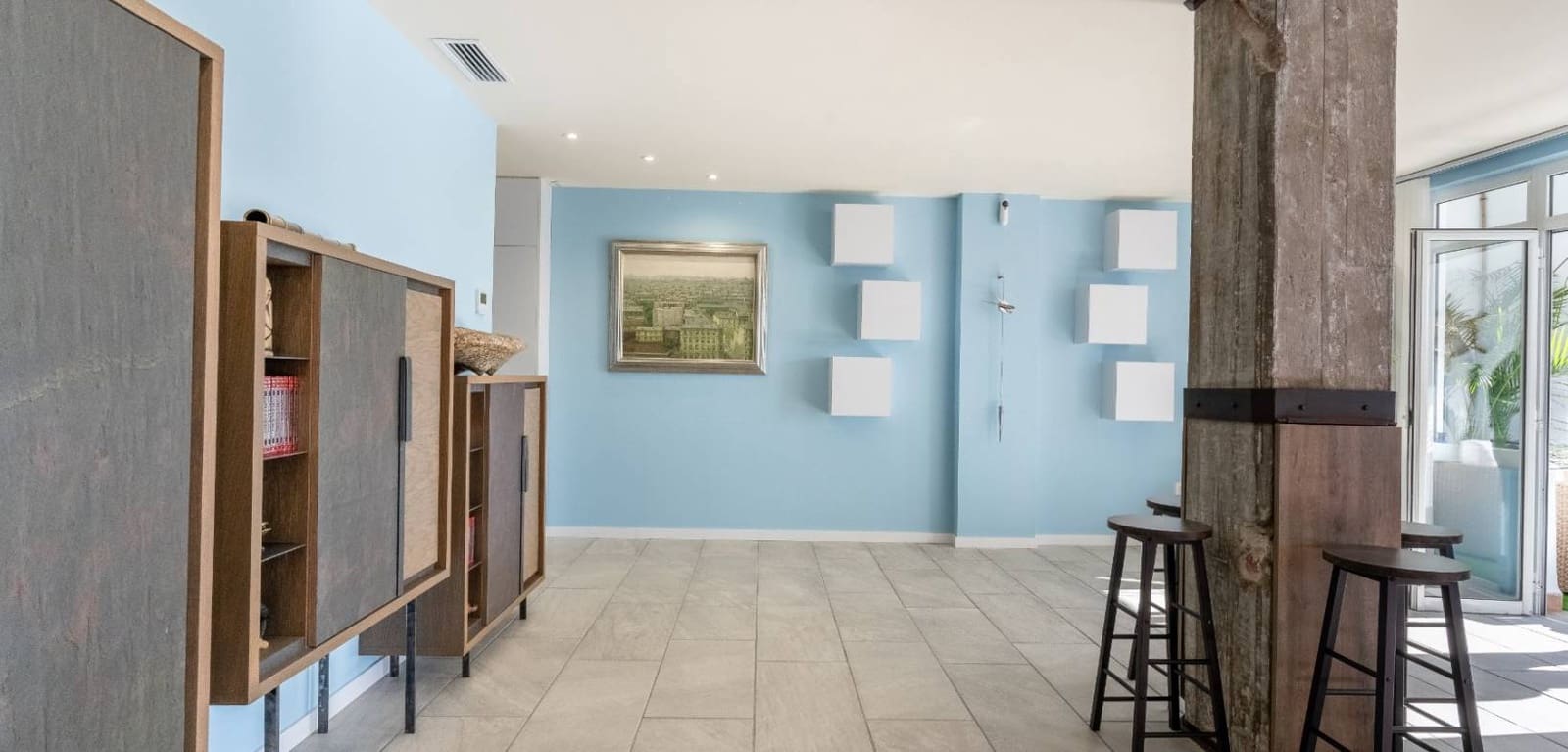 2 bedroom Apartment for sale in Alicante / Alacant city - € 1,100,000 (Ref: 9772043)