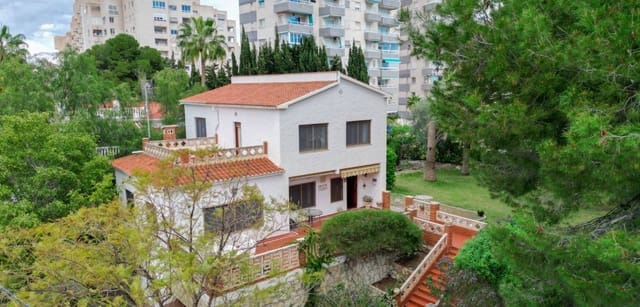 4 sovrum Villa till salu i El Campello - 1 090 000 € (Ref: 9798048)