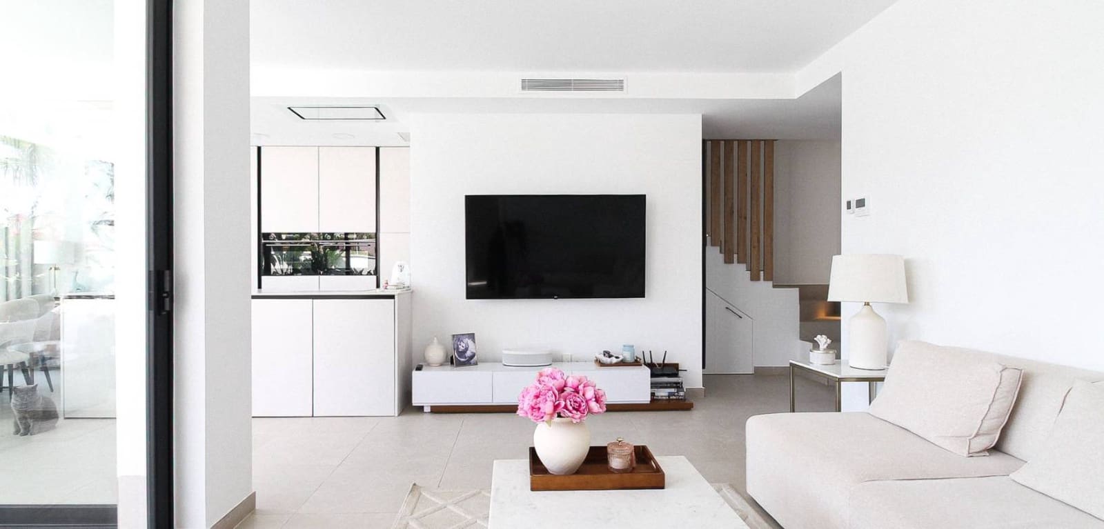 3 slaapkamer Villa te koop in Orihuela Costa met zwembad garage - € 749.000 (Ref: 9987188)