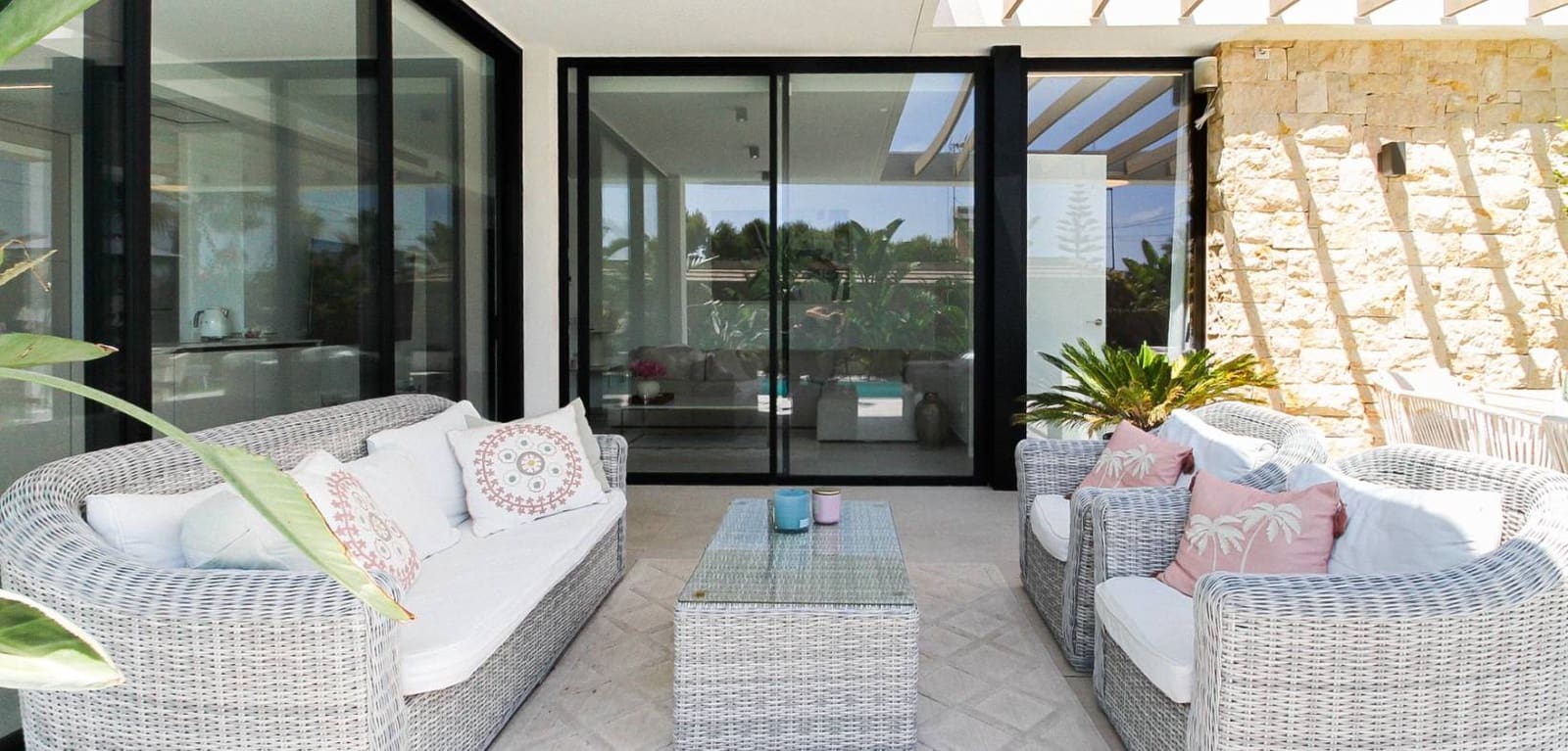 3 slaapkamer Villa te koop in Orihuela Costa met zwembad garage - € 749.000 (Ref: 9987188)