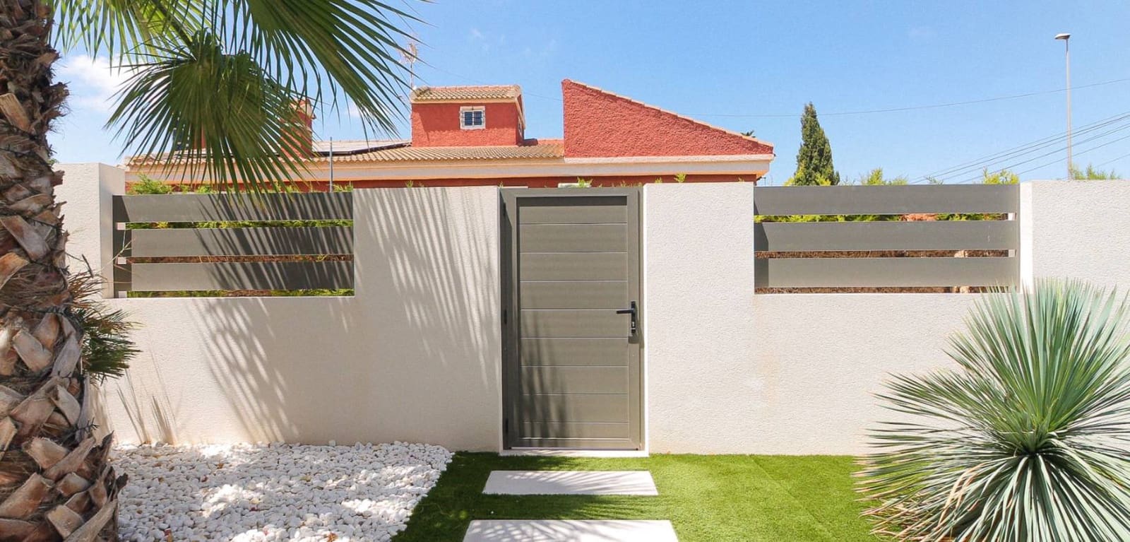3 slaapkamer Villa te koop in Orihuela Costa met zwembad garage - € 749.000 (Ref: 9987188)