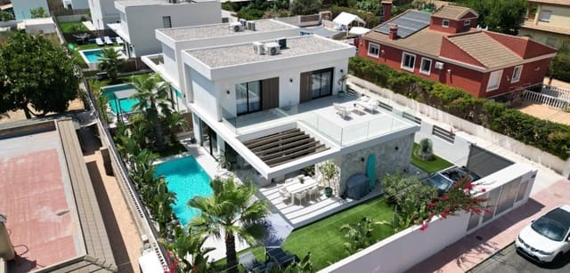3 soveværelse Villa til salg i Lomas de Cabo Roig - Los Dolses, Orihuela med swimmingpool garage - € 749.000 (Ref: 9987188)