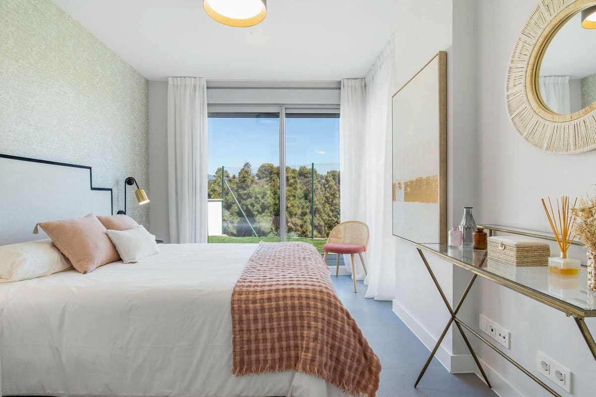 4 bedroom Apartment for sale in Mijas with pool - € 742,600 (Ref: 5278828)