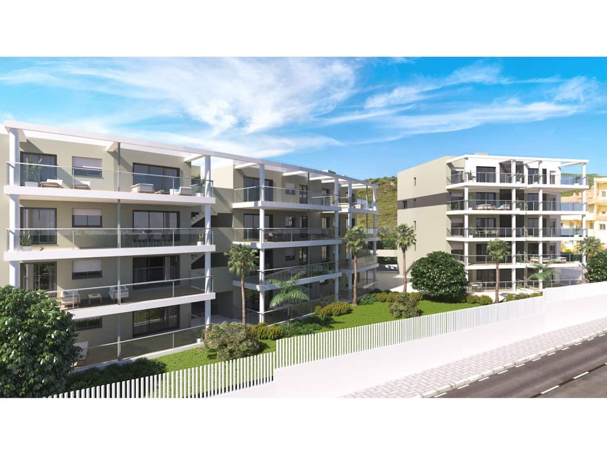 2 sovrum Lägenhet till salu i Manilva med pool - 329 000 € (Ref: 6252348)