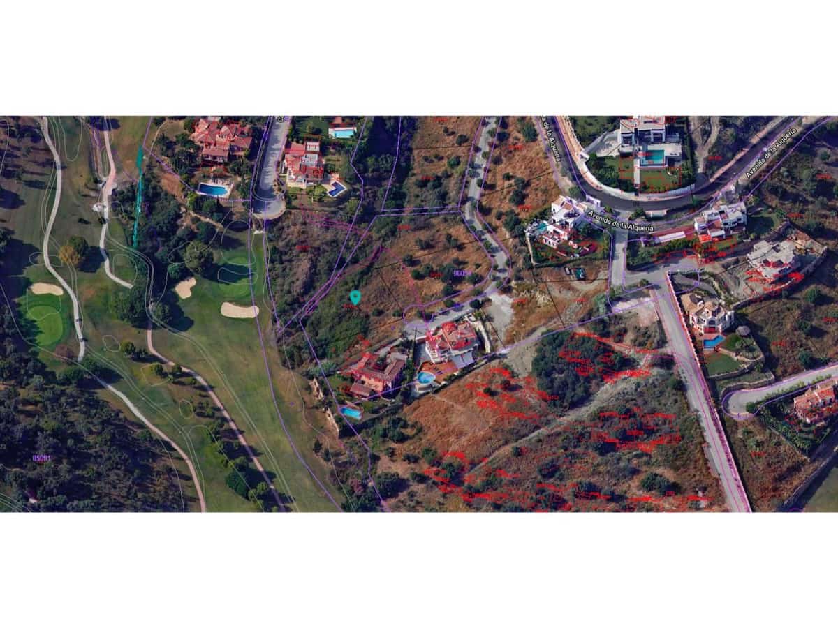 4 soveværelse Villa til salg i Estepona med swimmingpool - € 1.590.000 (Ref: 6443779)