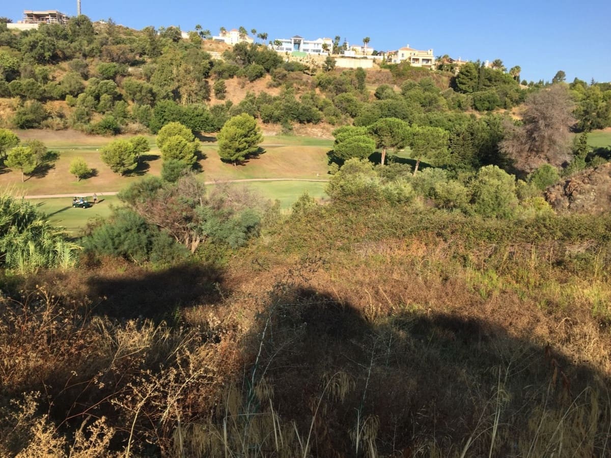 4 soveværelse Villa til salg i Estepona med swimmingpool - € 1.590.000 (Ref: 6443779)