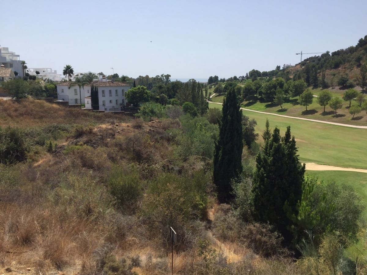 4 soveværelse Villa til salg i Estepona med swimmingpool - € 1.590.000 (Ref: 6443779)