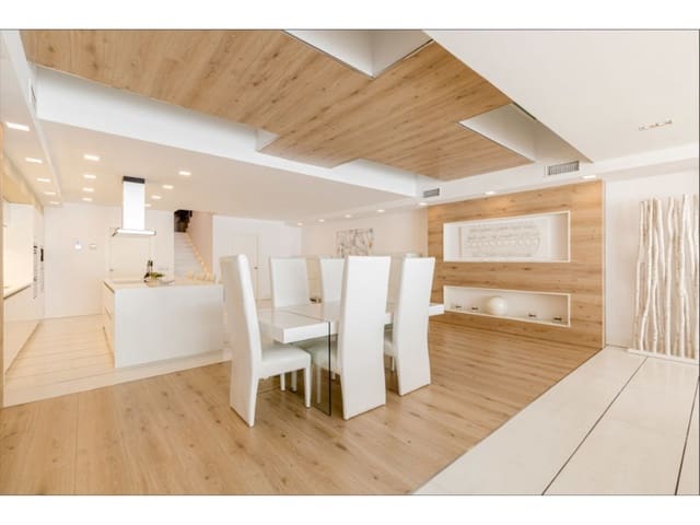 3 soverom Leilighet til salgs i Puerto Banus, Marbella - € 2 200 000 (Ref: 6443794)