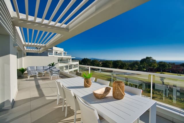 2 soveværelse Lejlighed til salg i Sotogrande, San Roque med swimmingpool - € 415.000 (Ref: 7110584)