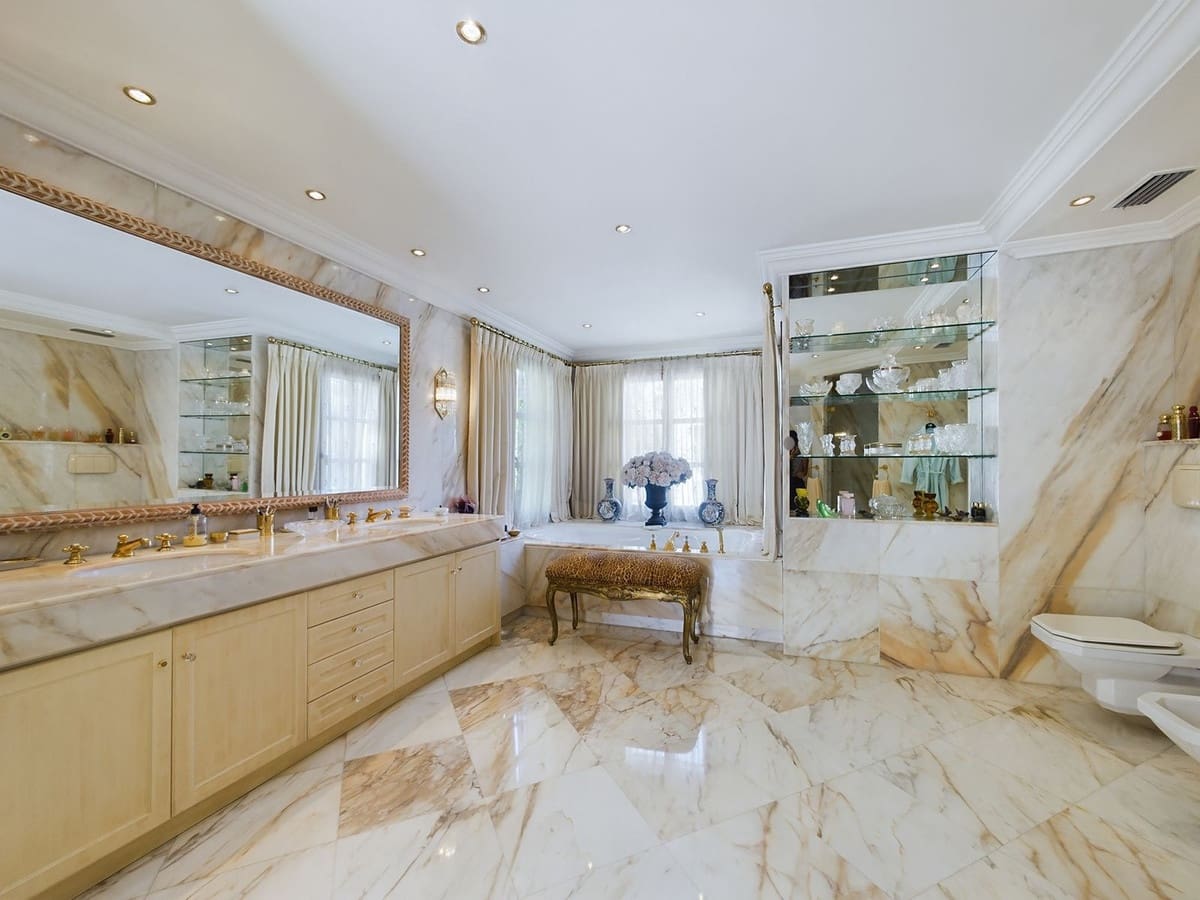 4 soverom Villa til salgs i Marbella med svømmebasseng - € 3 495 000 (Ref: 7694587)