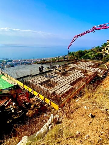 5 sypialnia Willa na sprzedaż w Manilva Pueblo, Manilva z basenem - 2 750 000 € (Ref: 7850115)