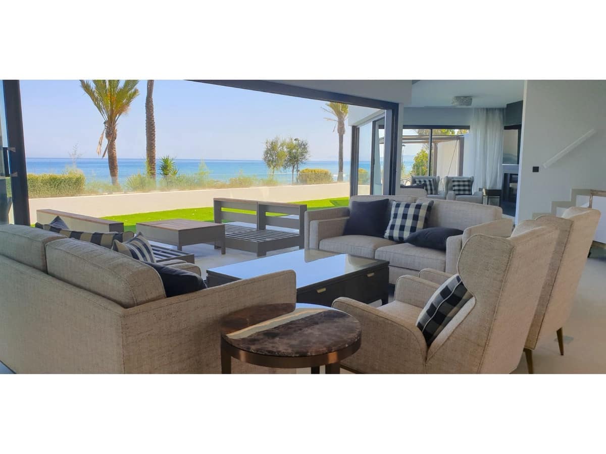 3 soveværelse Byhus til salg i Estepona med swimmingpool - € 3.650.000 (Ref: 7858152)