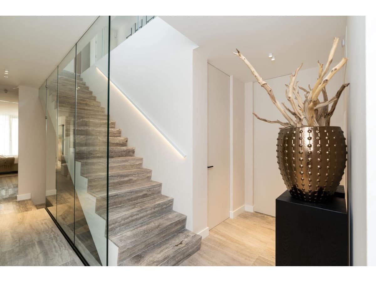 7 bedroom Villa for sale in Benahavis with pool - € 4,200,000 (Ref: 7860554)