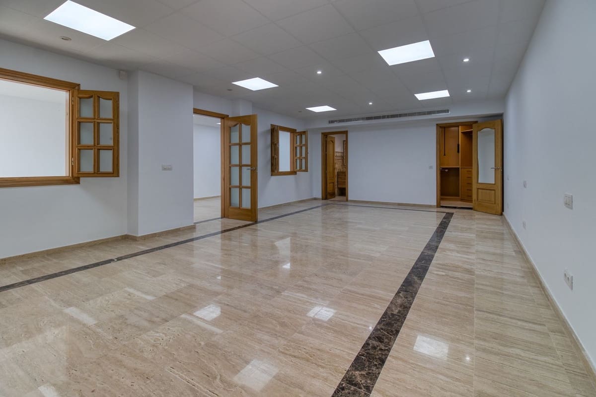 4 soverom Villa til salgs i Mijas med svømmebasseng - € 1 500 000 (Ref: 7932887)