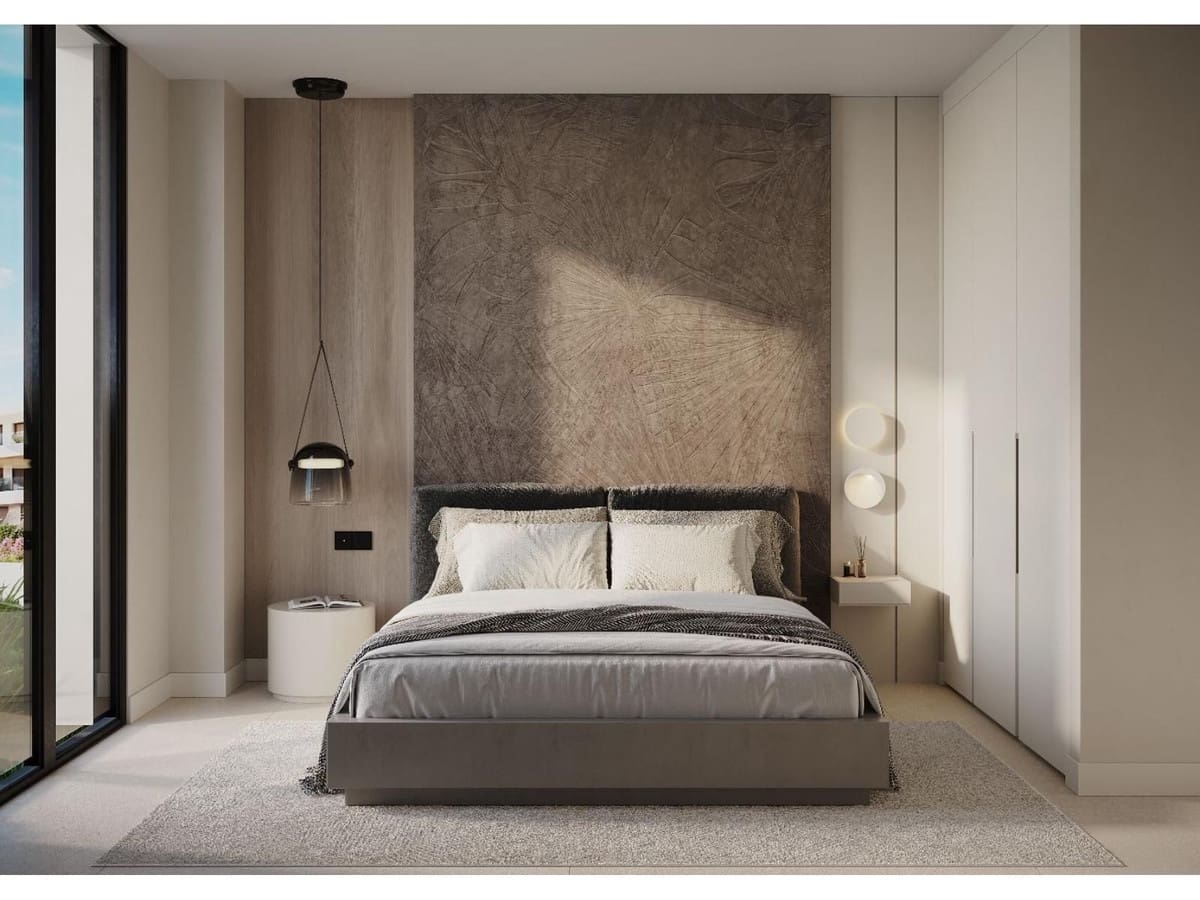 2 bedroom Apartment for sale in Estepona with pool - € 735,000 (Ref: 8176410)