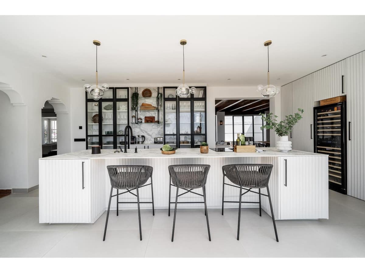 4 slaapkamer Villa te koop in El Madronal - € 2.250.000 (Ref: 8232505)