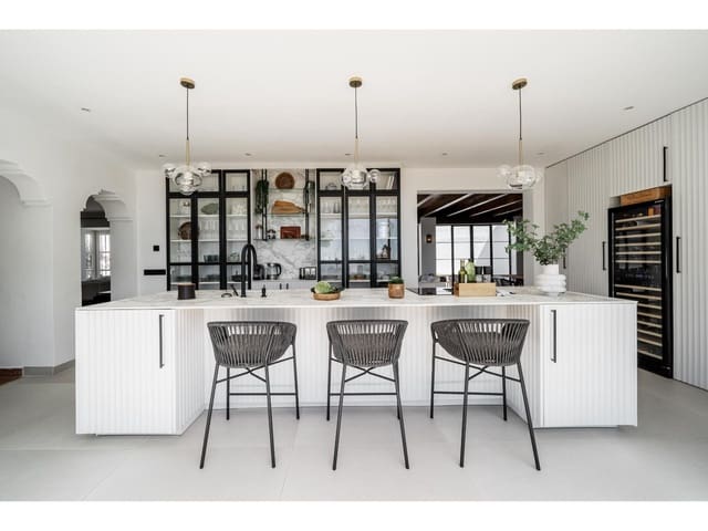 4 soverom Villa til salgs i El Madroñal, Benahavís - € 2 250 000 (Ref: 8232505)