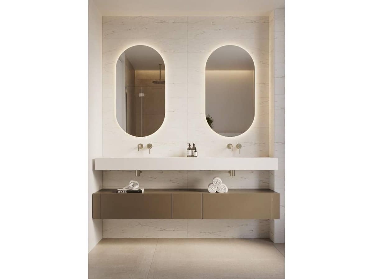 2 bedroom Apartment for sale in Estepona with pool - € 1,325,000 (Ref: 8347471)