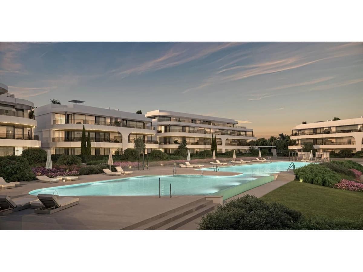 2 bedroom Apartment for sale in Estepona with pool - € 1,325,000 (Ref: 8347471)