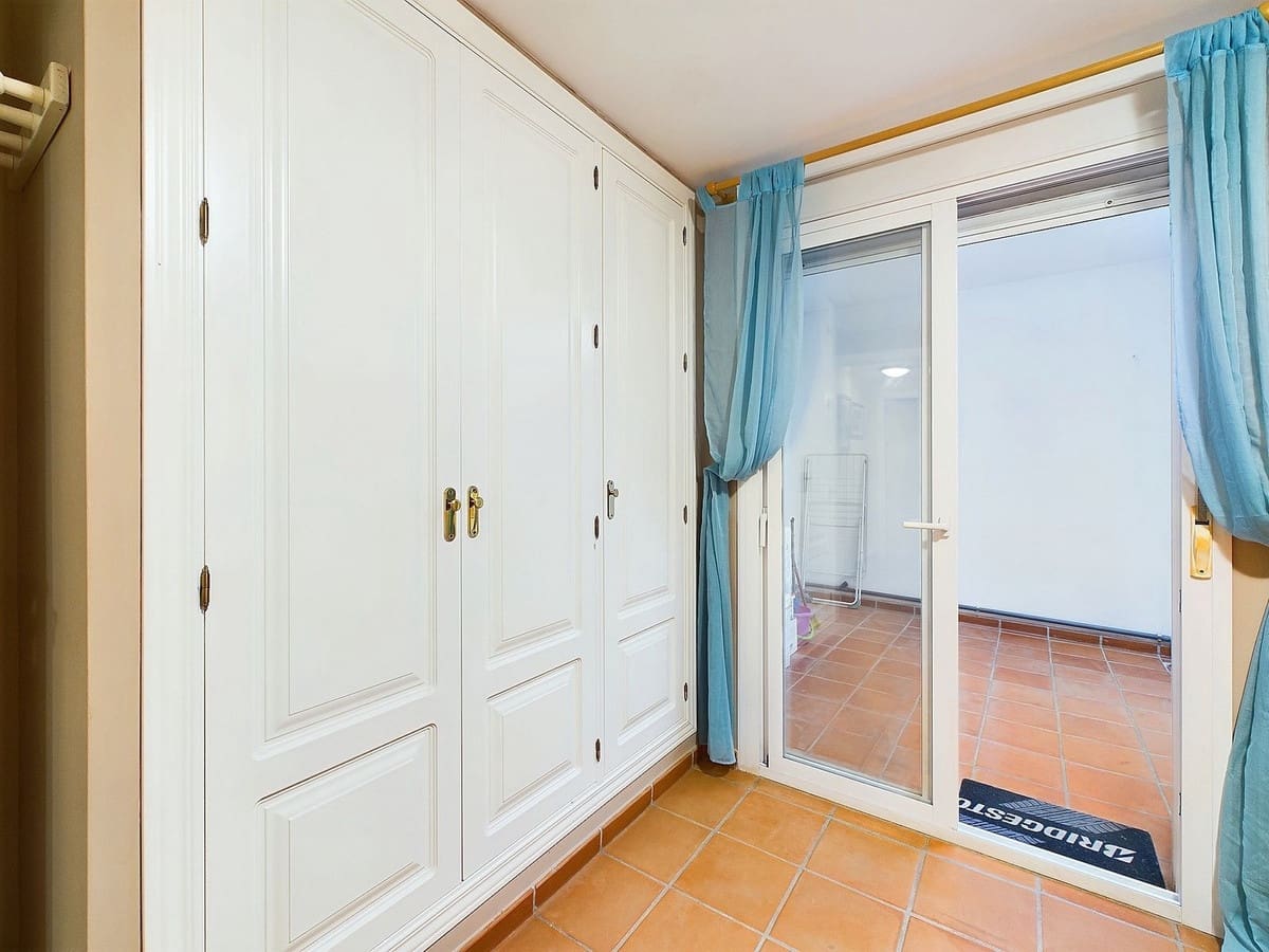 2 soverom Leilighet til salgs i Ojen med svømmebasseng - € 220 000 (Ref: 8550455)