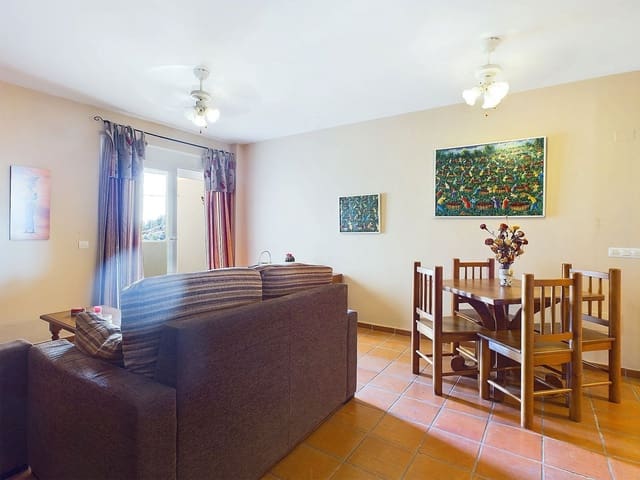 2 soverom Leilighet til salgs i Ojen med svømmebasseng - € 220 000 (Ref: 8550455)