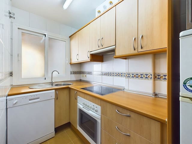 2 soverom Leilighet til salgs i Ojen med svømmebasseng - € 220 000 (Ref: 8550455)