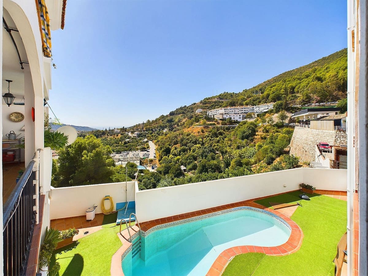 2 soverom Leilighet til salgs i Ojen med svømmebasseng - € 220 000 (Ref: 8550455)