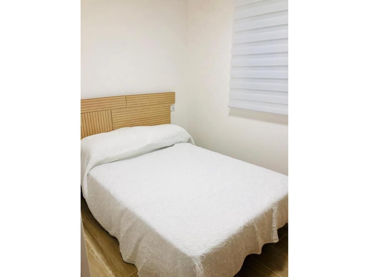 6 soverom Villa til salgs i Estepona med svømmebasseng - € 725 000 (Ref: 8599628)