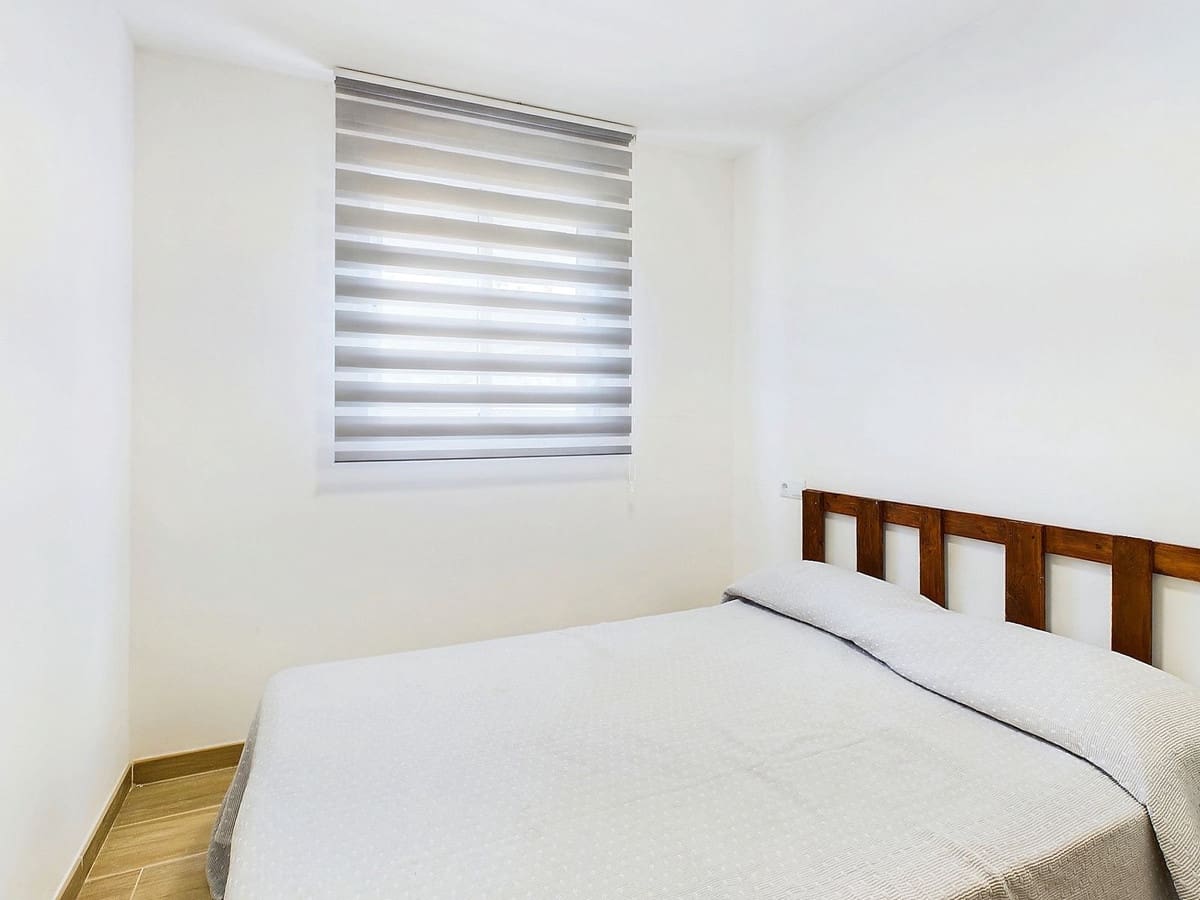 6 soverom Villa til salgs i Estepona med svømmebasseng - € 725 000 (Ref: 8599628)