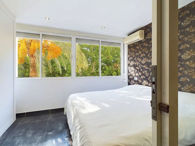 1 soveværelse Lejlighed til salg i Centro, Estepona med swimmingpool - € 220.000 (Ref: 8610650)