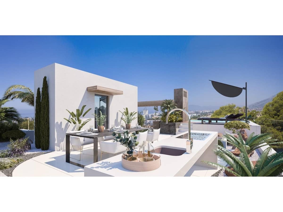 4 bedroom Townhouse for sale in Marbella - € 1,790,000 (Ref: 8670275)