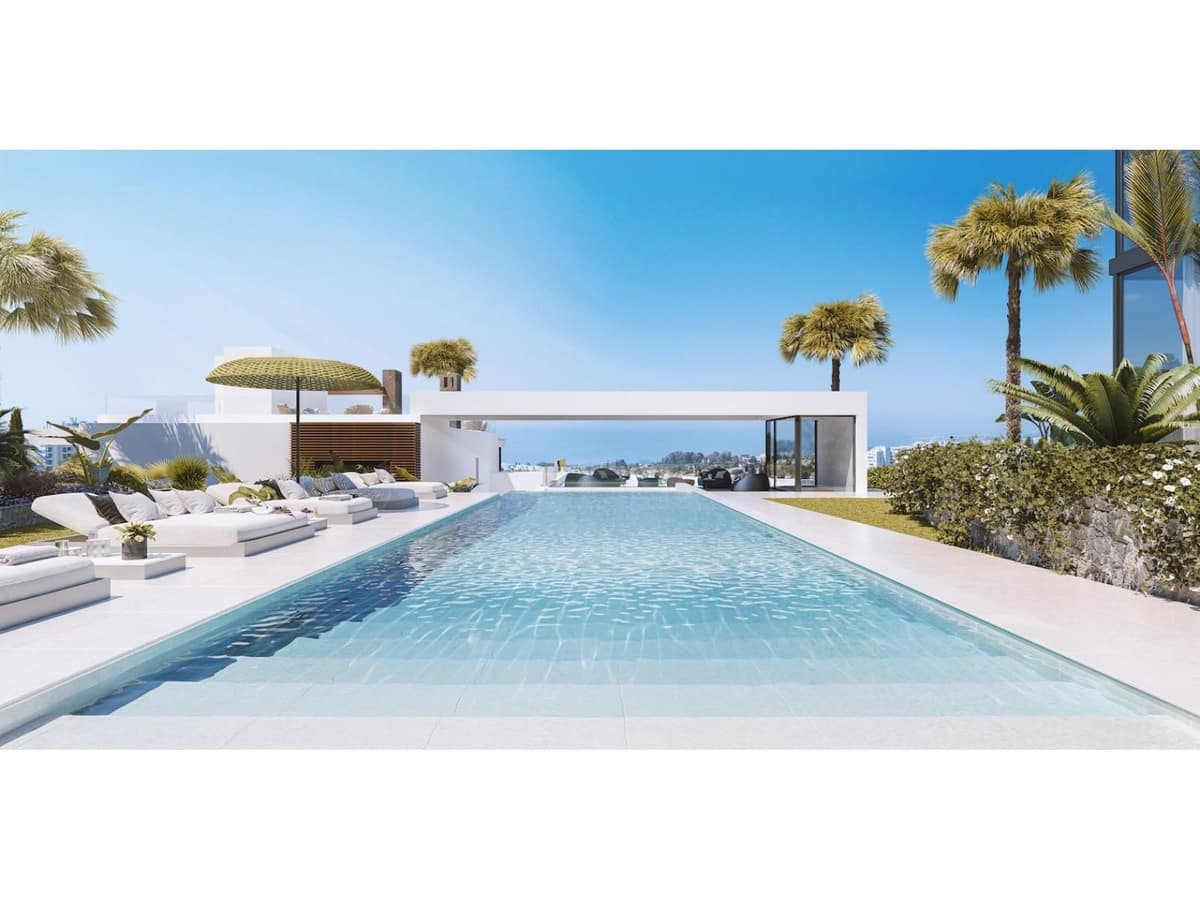 4 bedroom Townhouse for sale in Marbella - € 1,790,000 (Ref: 8670275)