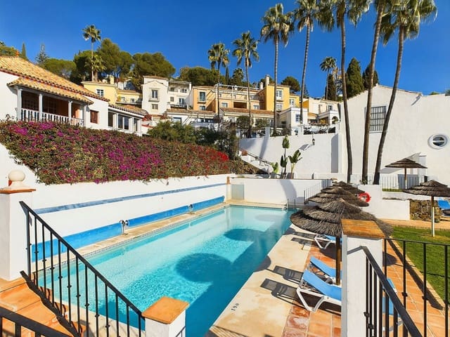 3 quarto Moradia para venda em Benahavís com piscina - 595 000 € (Ref: 8747382)