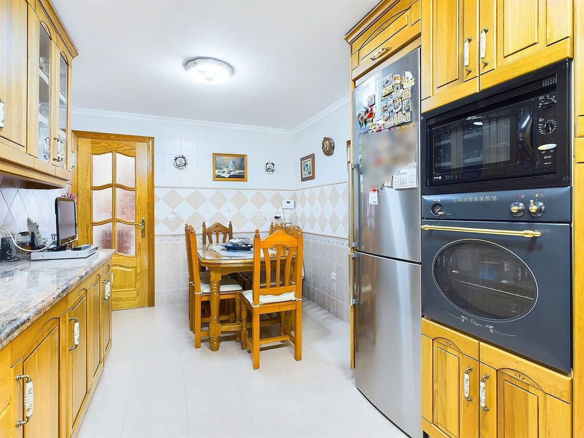 2 soveværelse Byhus til salg i Estepona - € 445.000 (Ref: 8881422)