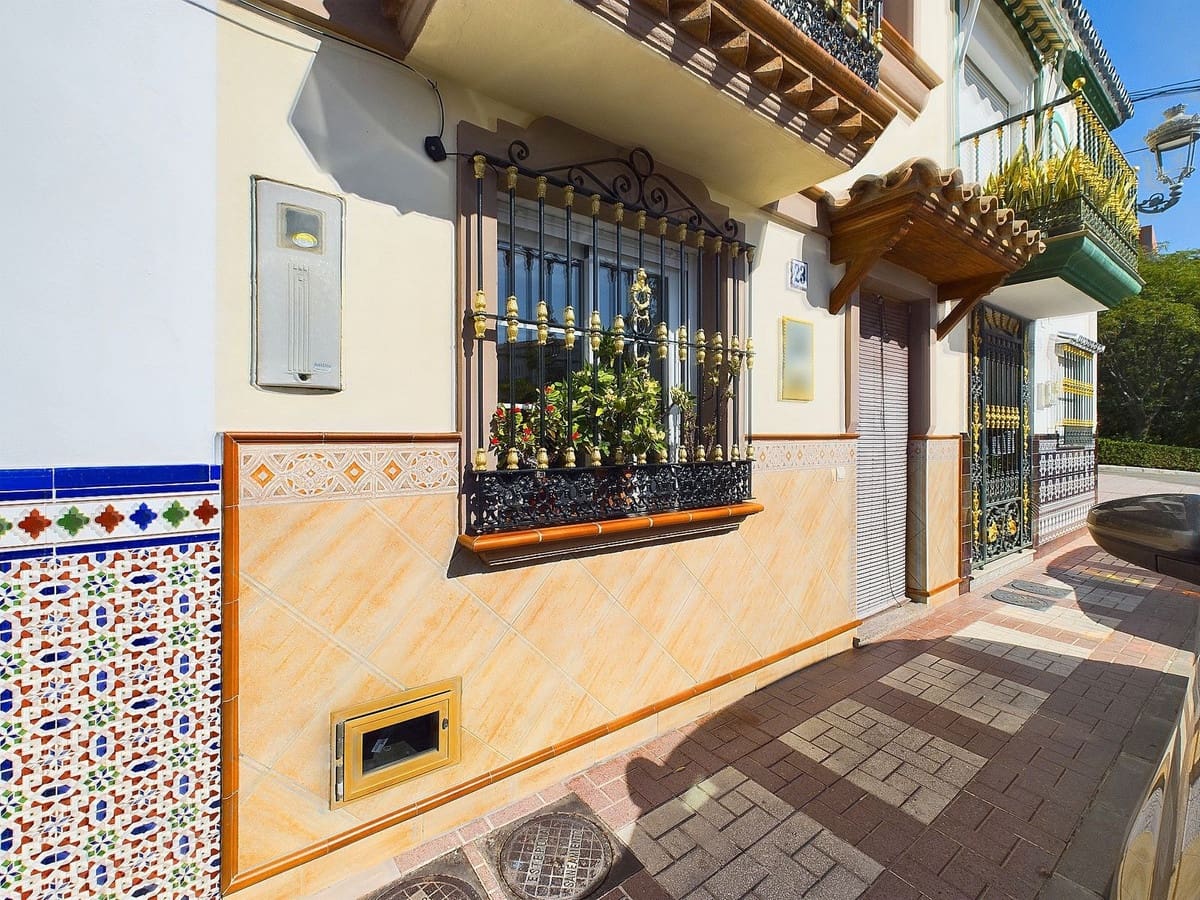 2 soveværelse Byhus til salg i Estepona - € 445.000 (Ref: 8881422)