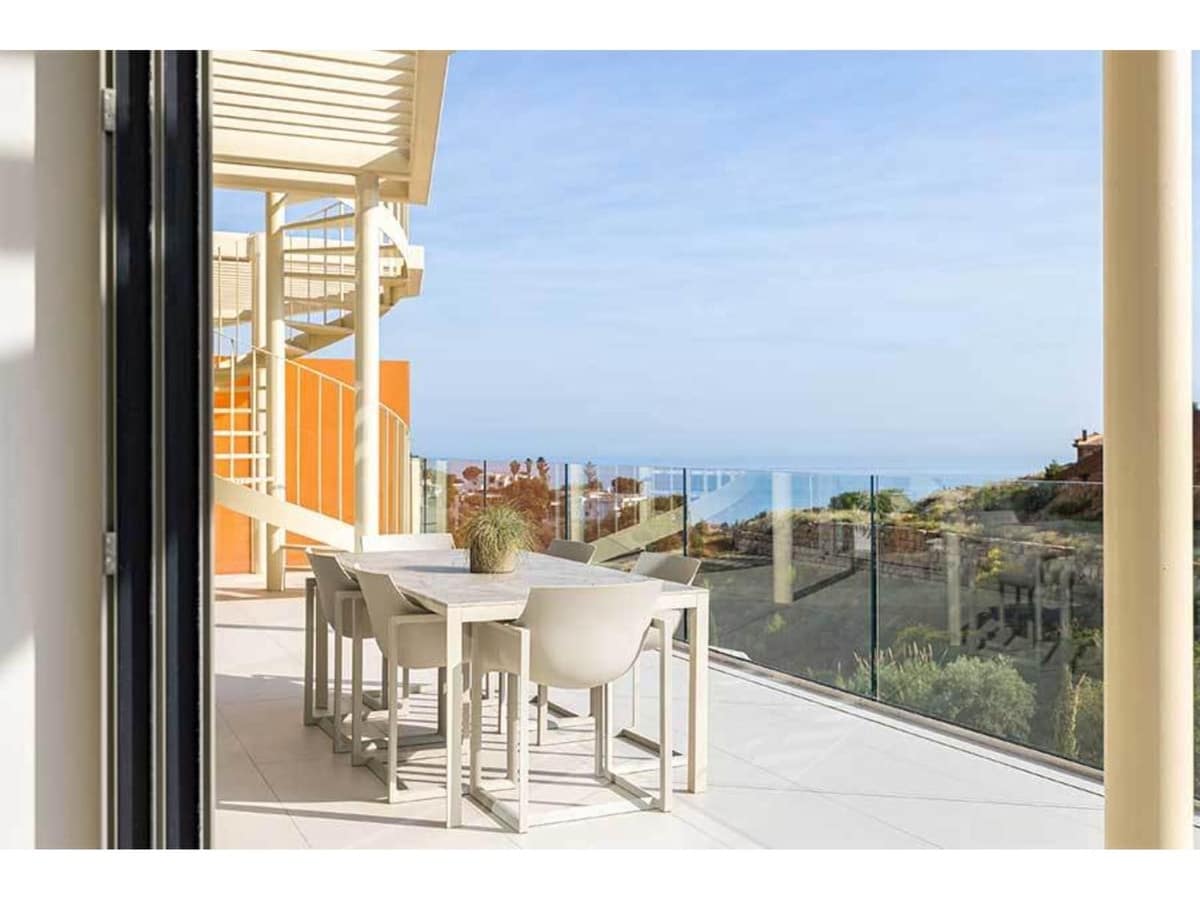 3 soverom Leilighet til salgs i Mijas med svømmebasseng - € 1 190 000 (Ref: 8902001)